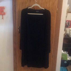 Apt. 9 Black Dress WITH POCKETS!